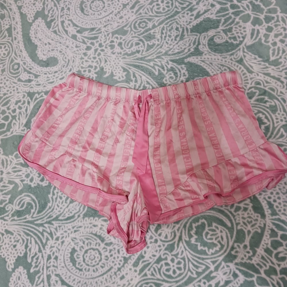 Victoria's Secert Satin Shorts Large